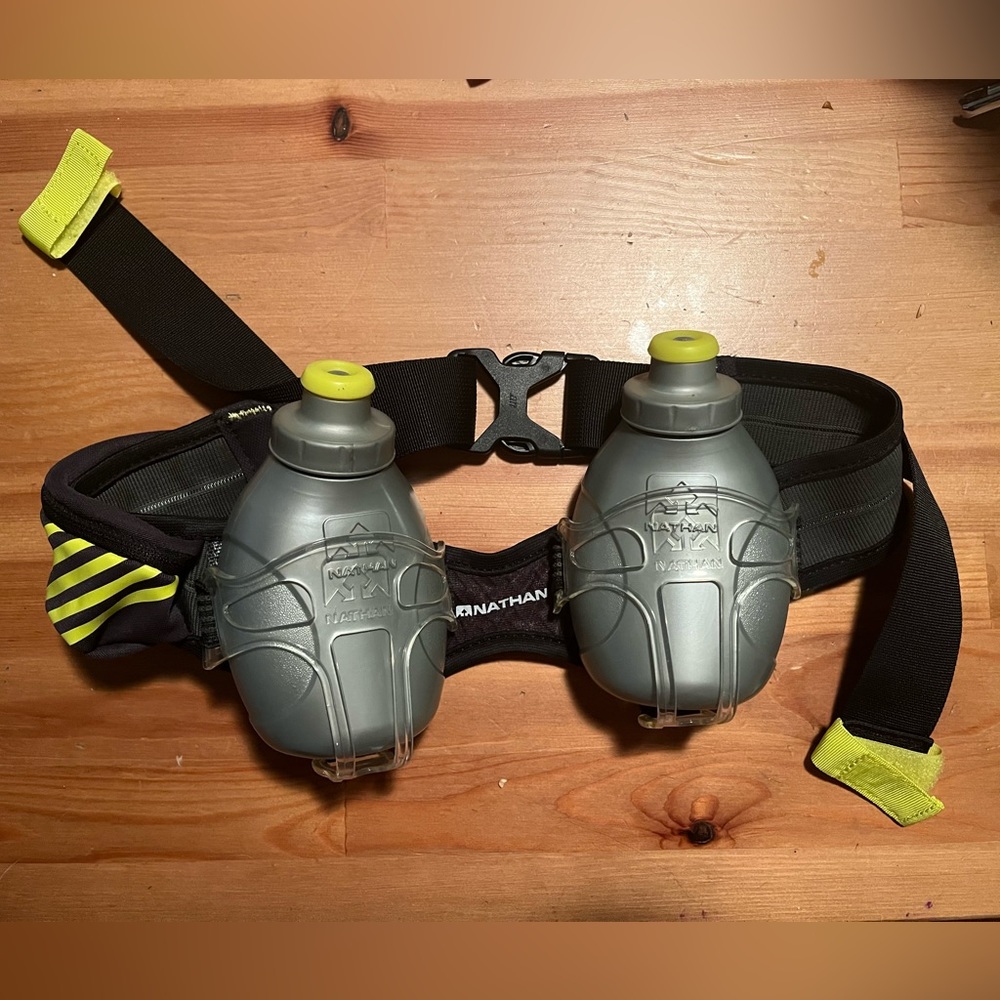 Running hydration belt